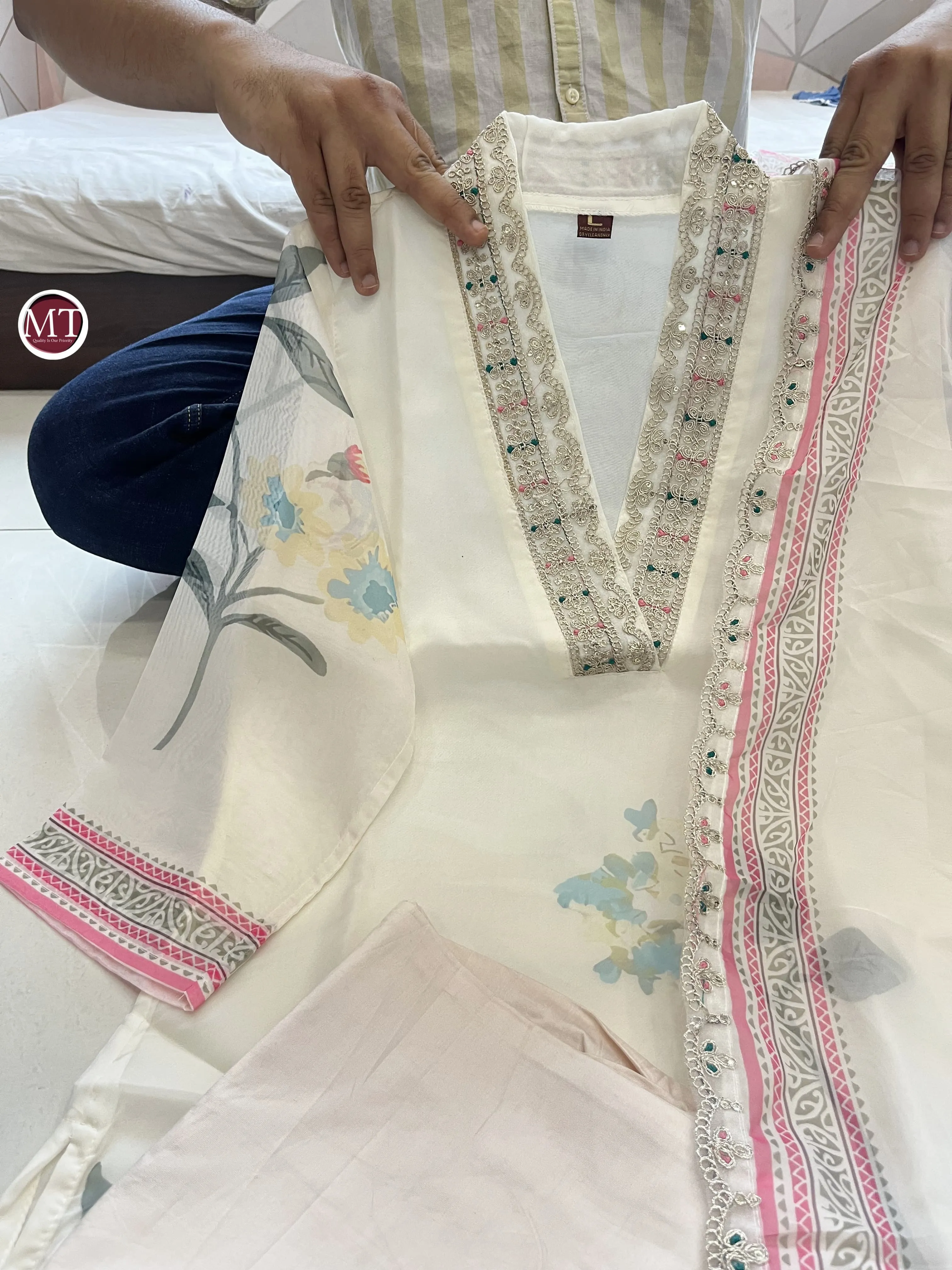 Beautiful Designer Summer Special Orgenza Salwar Suit